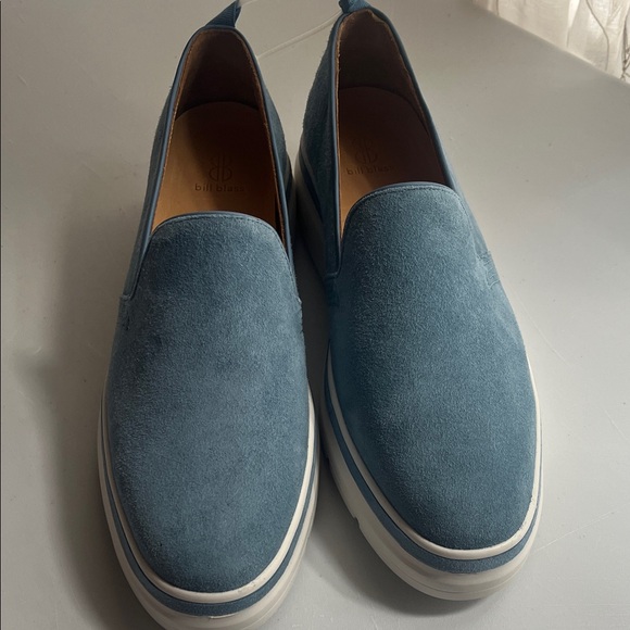 New! Bill Blass Suede Light Blue Slip-On Loafers - Picture 3 of 7